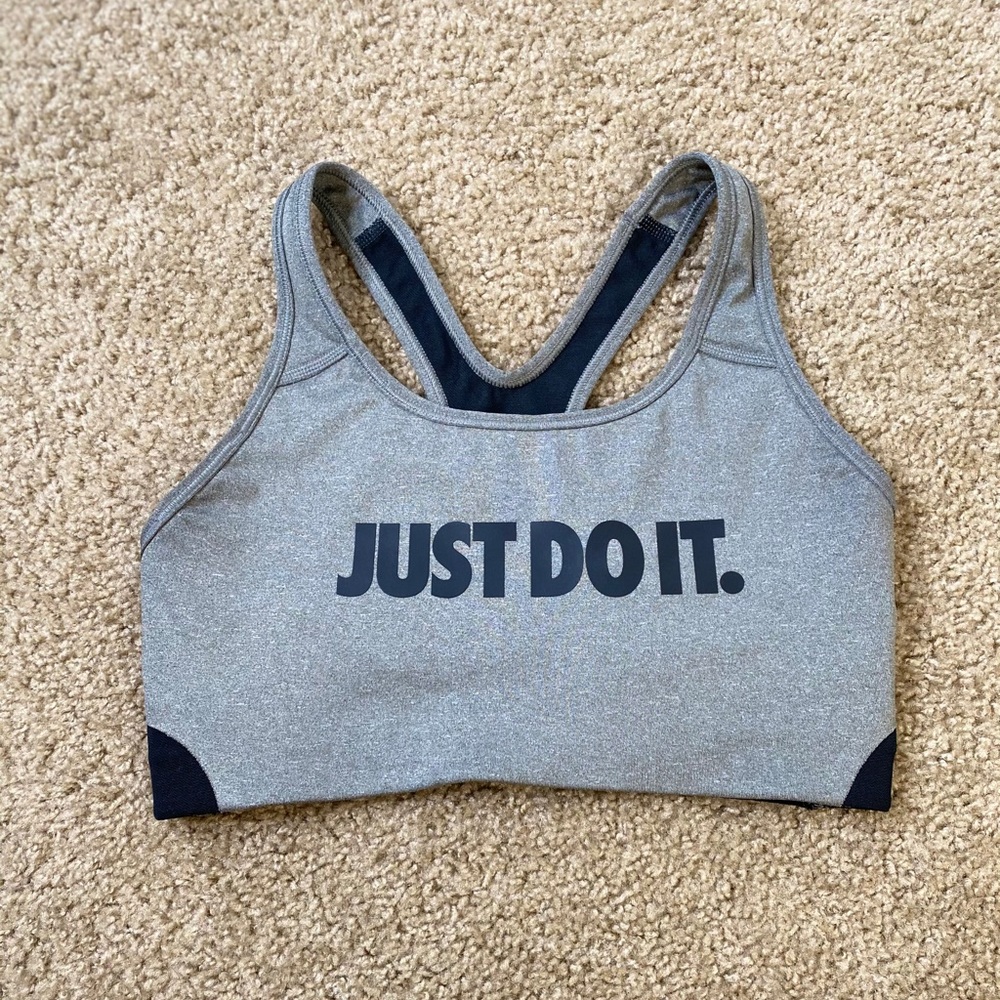 Nike Sports Bra 🖤
